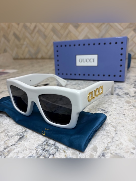 Gucci Accessories - Gucci White Frame Sunglasses with Gold Logo and Black Lenses